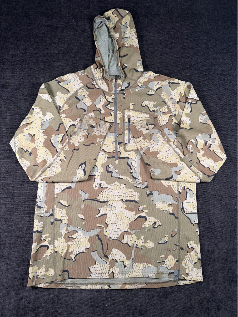 Kuiu Pro Lightweight Camouflage Hoodie Pullover XL
